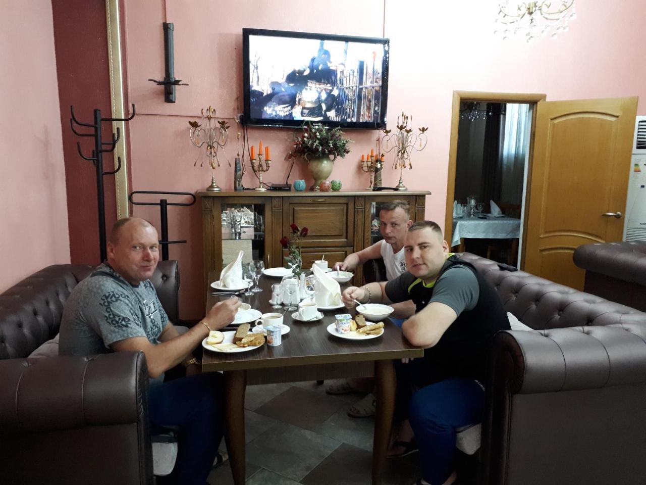 Hotel Vangogh Kyzylorda Exteriér fotografie